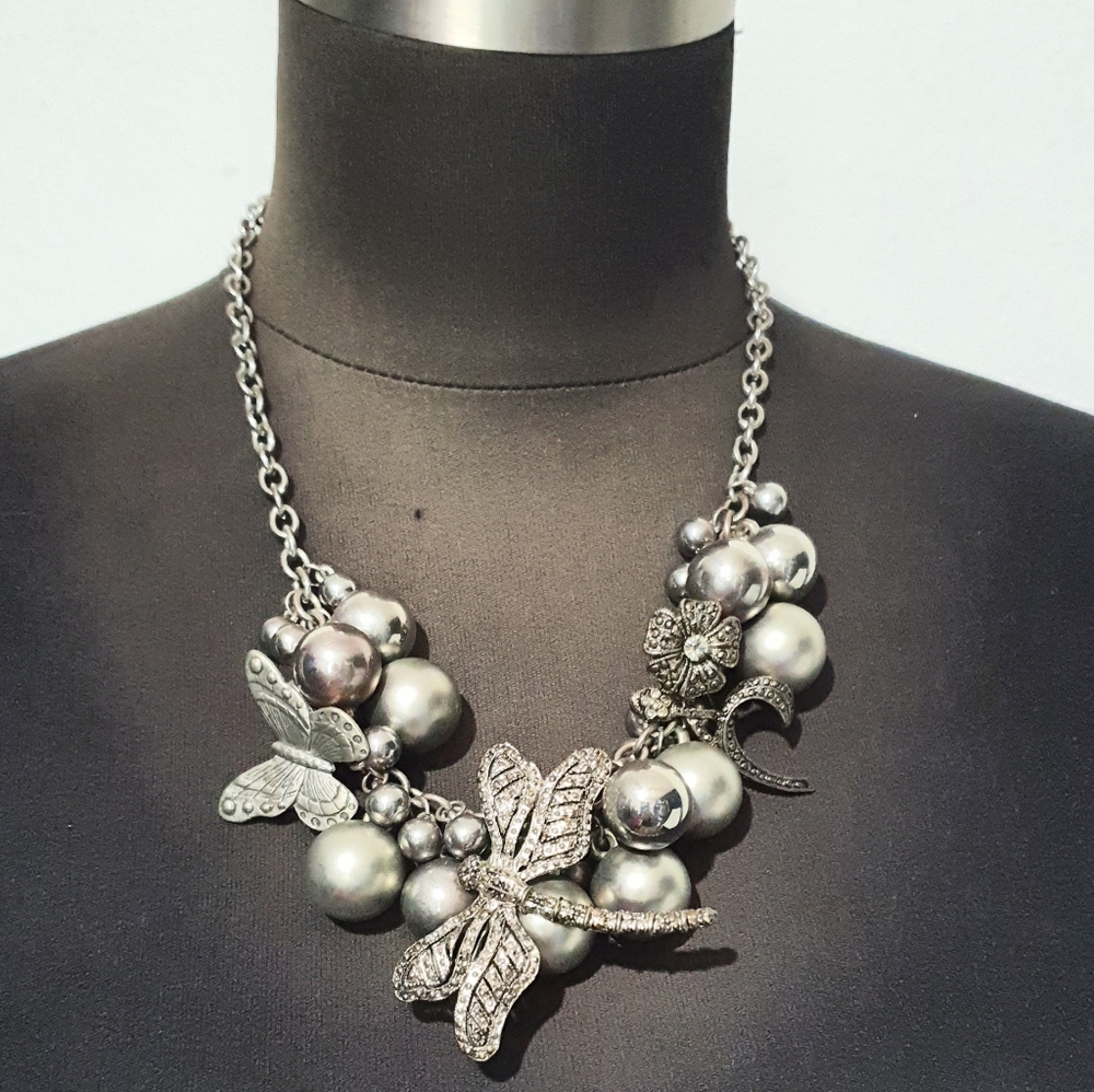 Bead Cluster Neckkace with Dragonfly Pin